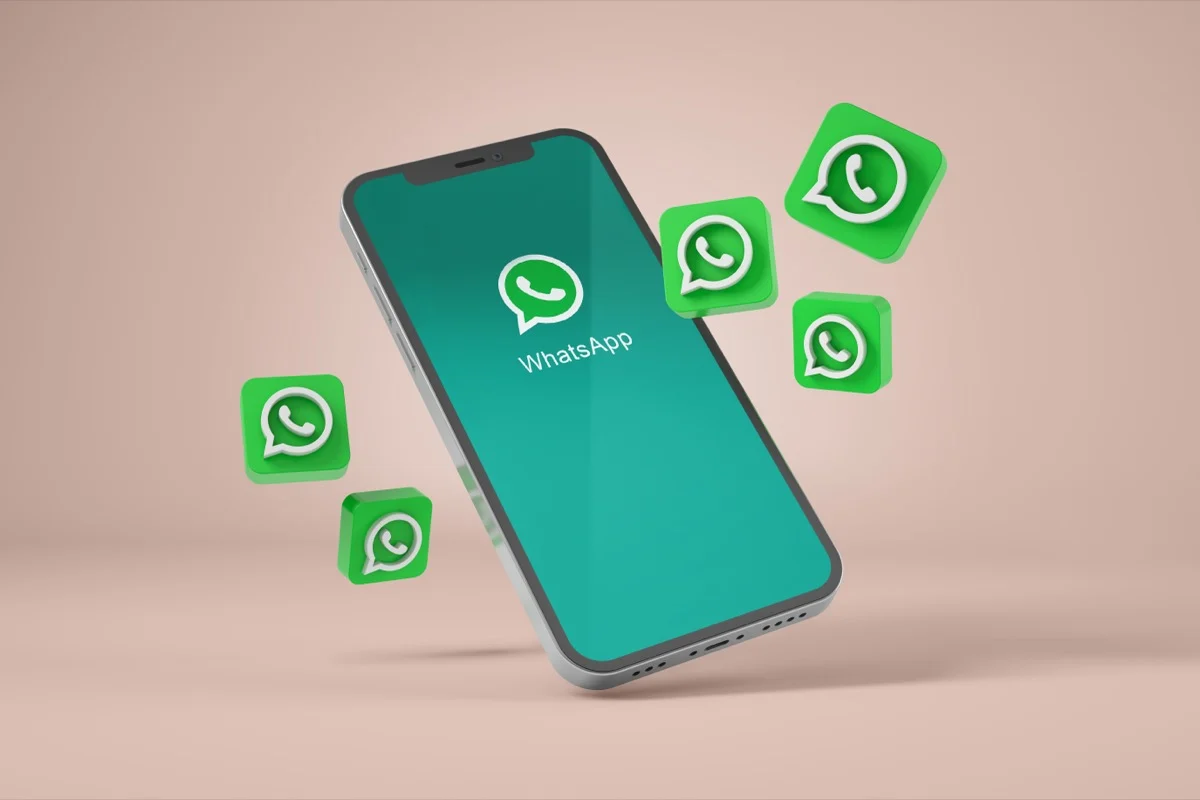 WhatsApp group navigation
